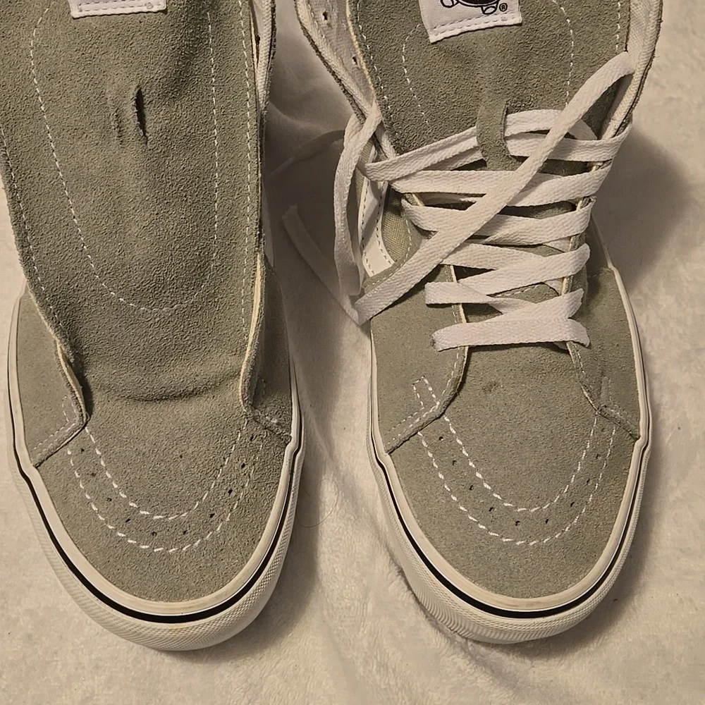 Vans Sk8-Hi Tapered Stackform Platform Shoes with Floral Embroidery in Chattanoo